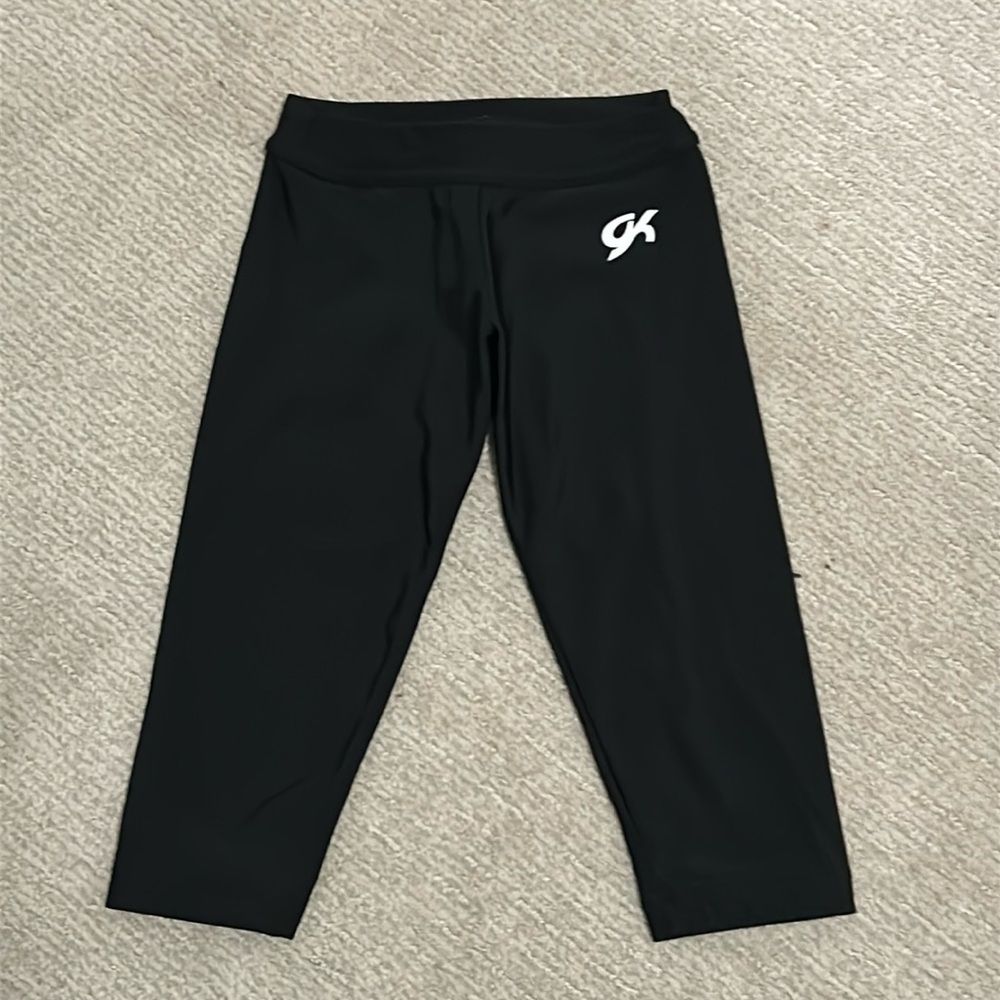 GK Warm-up Capri Leggings - Size Child Medium